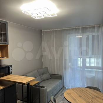 Сдается 1-комнатная квартира, 42 м²
