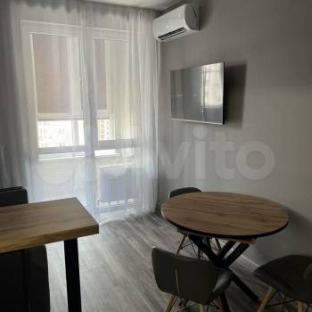 Сдается 1-комнатная квартира, 42 м²