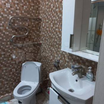 Продается 1-комнатная квартира, 39 м²