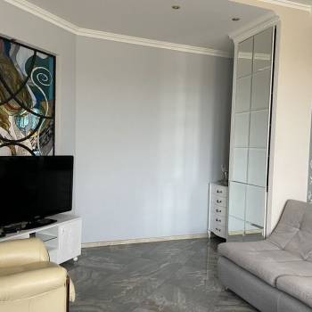 Продается 2-х комнатная квартира, 82 м²