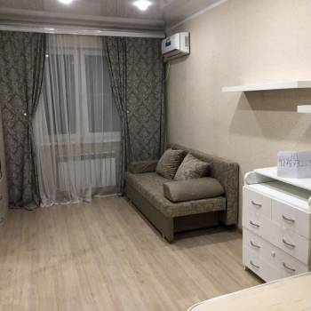 Сдается 1-комнатная квартира, 37 м²