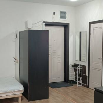 Продается 1-комнатная квартира, 37 м²