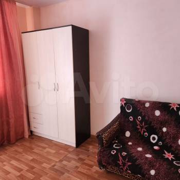 Сдается 1-комнатная квартира, 42 м²