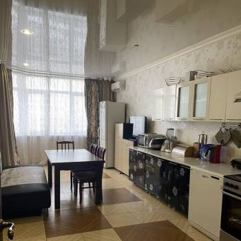 Продается 3-х комнатная квартира, 146 м²