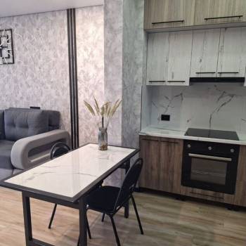 Сдается 1-комнатная квартира, 59 м²