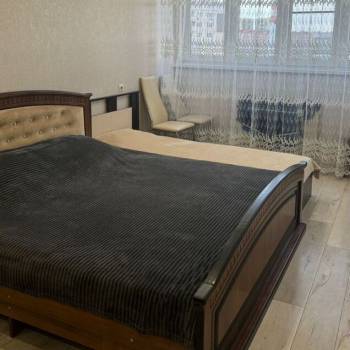 Продается 1-комнатная квартира, 37,5 м²