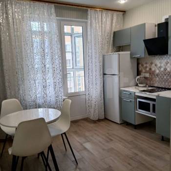Сдается 1-комнатная квартира, 37,3 м²