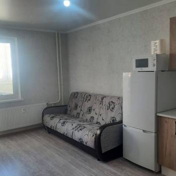 Сдается 1-комнатная квартира, 45 м²