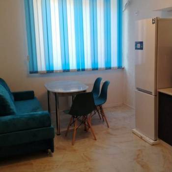 Сдается 1-комнатная квартира, 42 м²