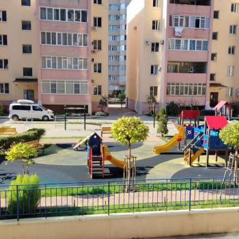 Сдается 1-комнатная квартира, 42 м²