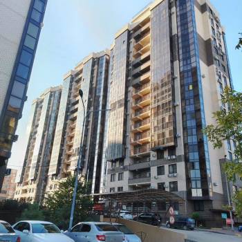 Сдается 1-комнатная квартира, 42 м²