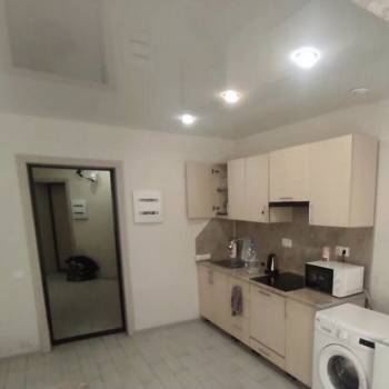 Сдается 1-комнатная квартира, 40 м²