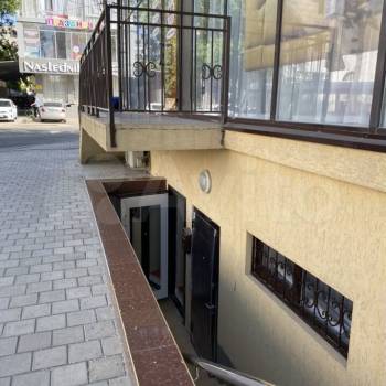 Сдается Нежилое помещение, 75 м²