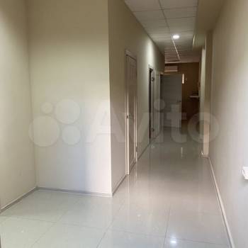 Сдается Нежилое помещение, 75 м²