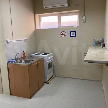 Сдается Нежилое помещение, 75 м²