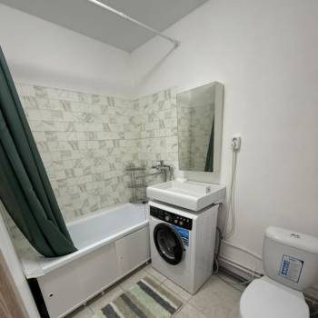 Сдается 1-комнатная квартира, 39 м²