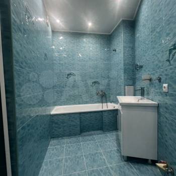 Продается 2-х комнатная квартира, 80 м²