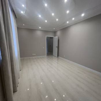 Продается 2-х комнатная квартира, 80 м²