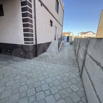 Продается Дом, 585 м²