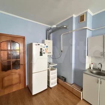 Продается 1-комнатная квартира, 47 м²