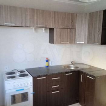 Сдается 1-комнатная квартира, 39 м²