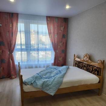 Сдается 2-х комнатная квартира, 63 м²