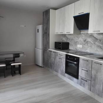 Сдается 2-х комнатная квартира, 63 м²