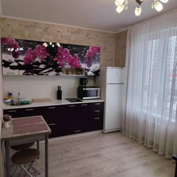 Сдается 1-комнатная квартира, 37 м²
