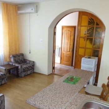 Сдается Нежилое помещение, 225 м²