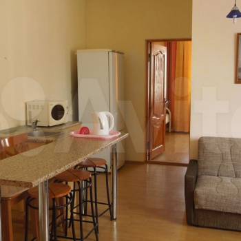 Сдается Нежилое помещение, 225 м²