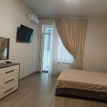 Сдается 1-комнатная квартира, 45 м²