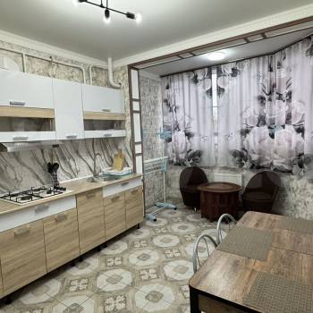 Сдается 1-комнатная квартира, 38 м²