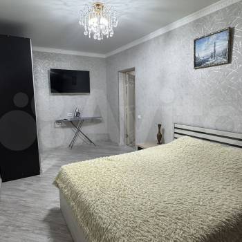 Сдается 1-комнатная квартира, 38 м²