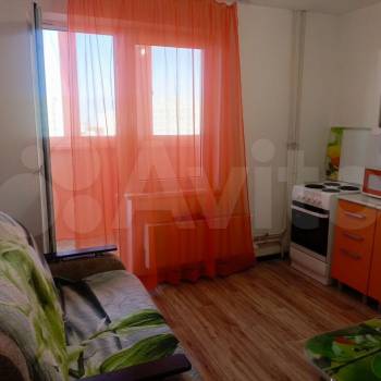 Сдается 1-комнатная квартира, 42 м²