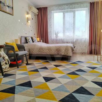 Продается 1-комнатная квартира, 45 м²