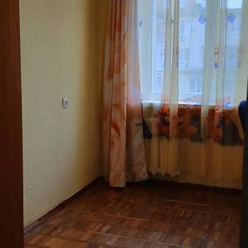 Сдается Многокомнатная квартира, 50 м²