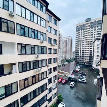 Продается 3-х комнатная квартира, 102 м²