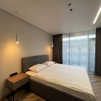 Сдается 1-комнатная квартира, 53 м²