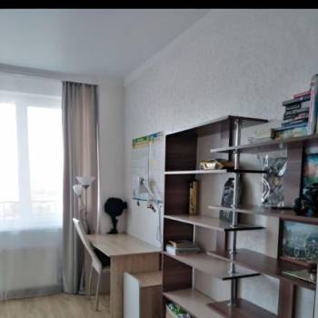 Продается 1-комнатная квартира, 56 м²