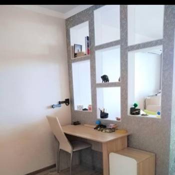 Продается 1-комнатная квартира, 56 м²