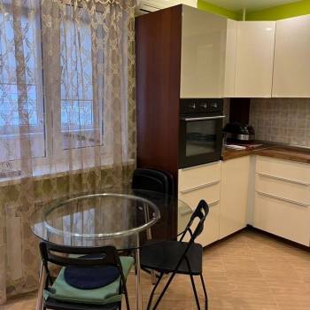 Продается Многокомнатная квартира, 113,6 м²