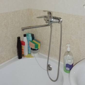 Продается 1-комнатная квартира, 42 м²