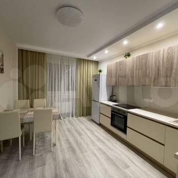 Сдается 1-комнатная квартира, 47,5 м²