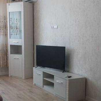 Продается 1-комнатная квартира, 44 м²