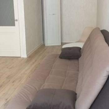 Продается 1-комнатная квартира, 44 м²