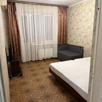 Сдается 1-комнатная квартира, 37 м²