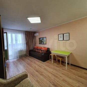 Сдается 1-комнатная квартира, 32 м²