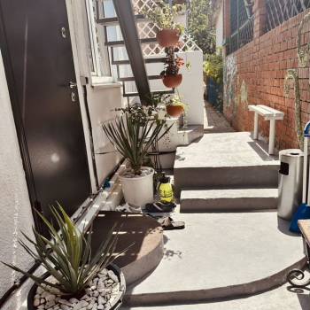 Продается Нежилое помещение, 200 м²