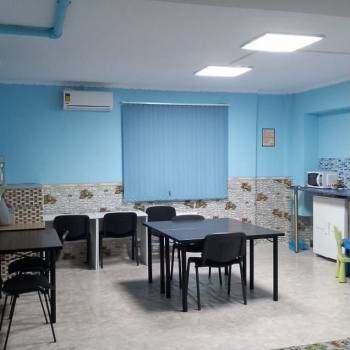 Сдается Нежилое помещение, 170 м²