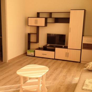 Сдается 1-комнатная квартира, 55,5 м²